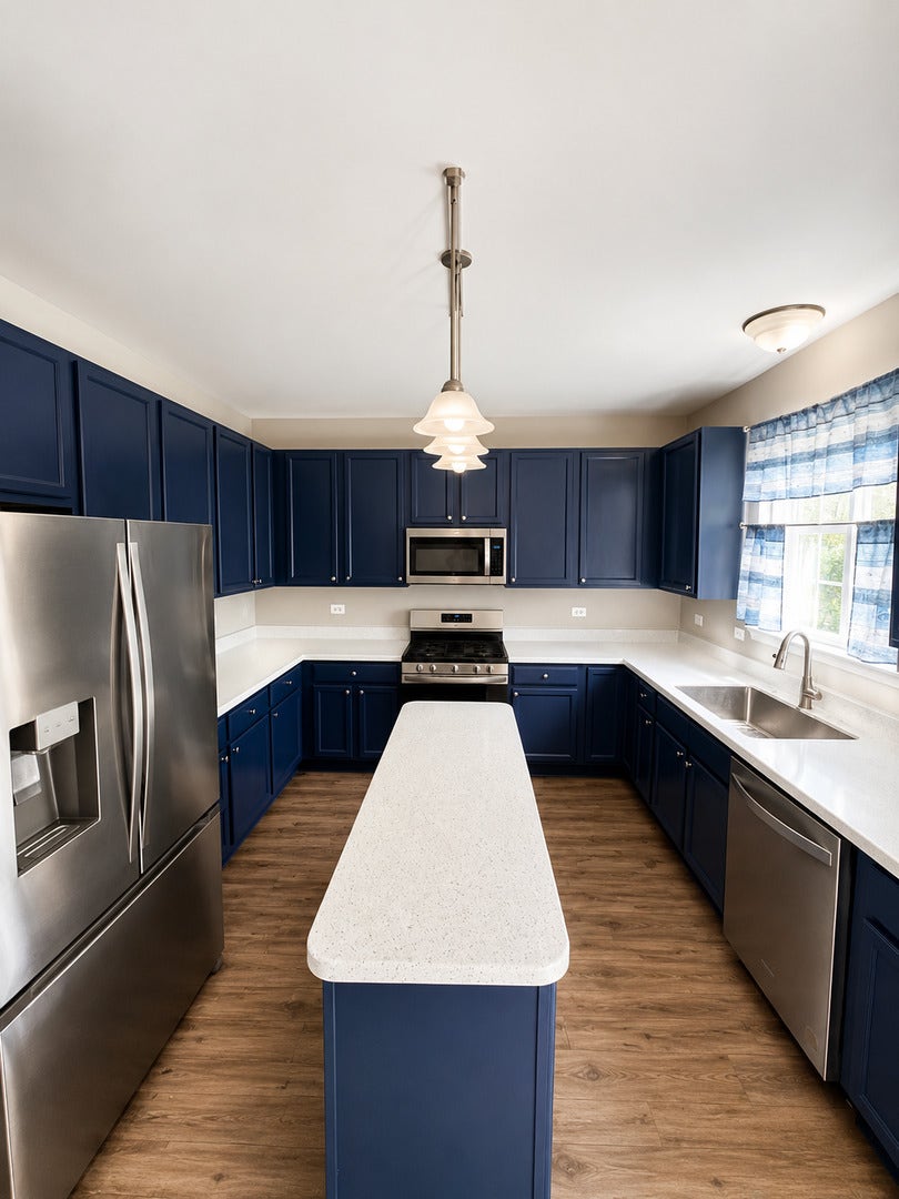 2303 Hudson Circle, Aurora, IL 60502 2303 Hudson Circle, Aurora, IL 60502