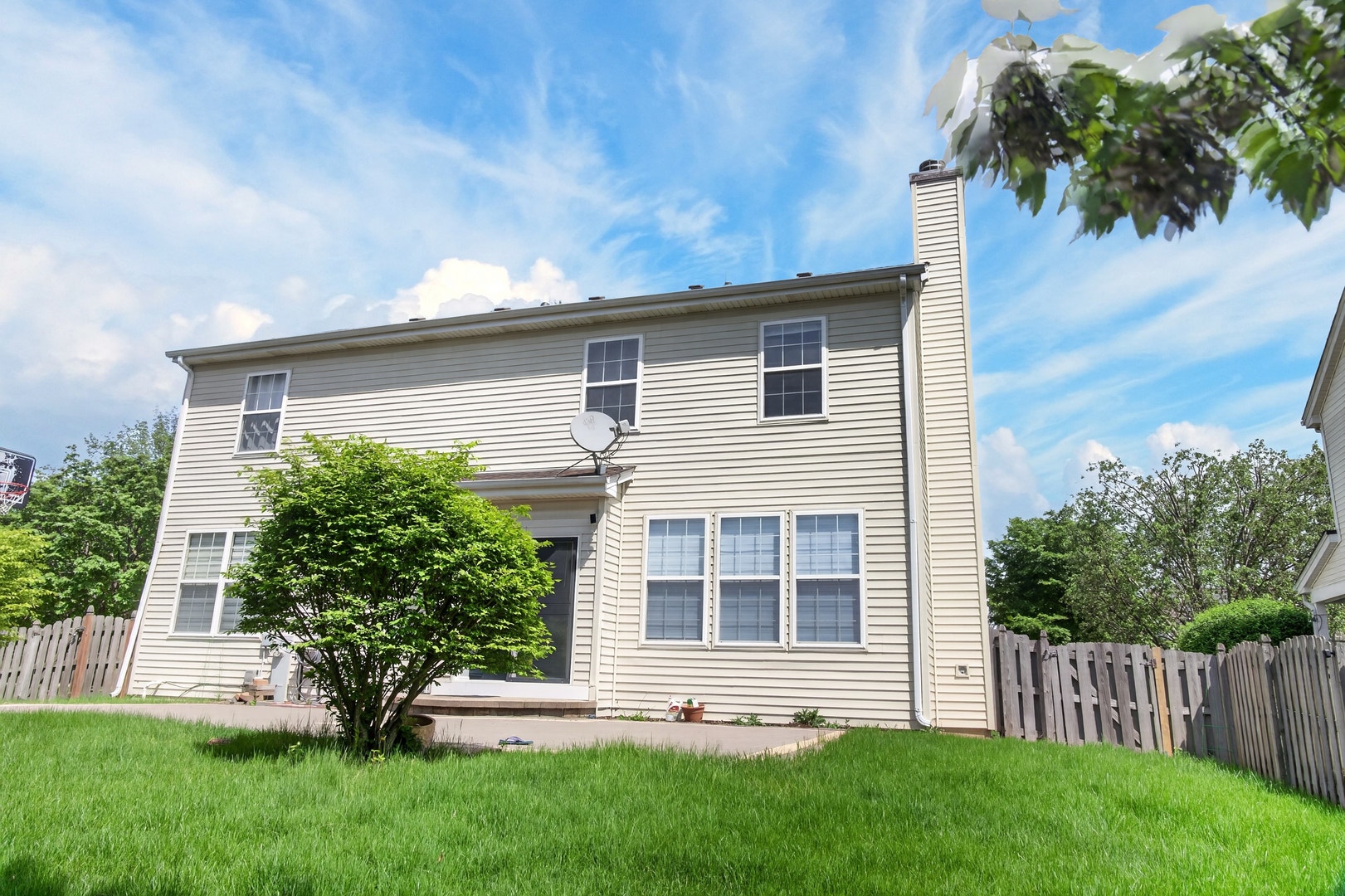 731 Sapphire Drive, Bolingbrook, IL 60490 731 Sapphire Drive, Bolingbrook, IL 60490