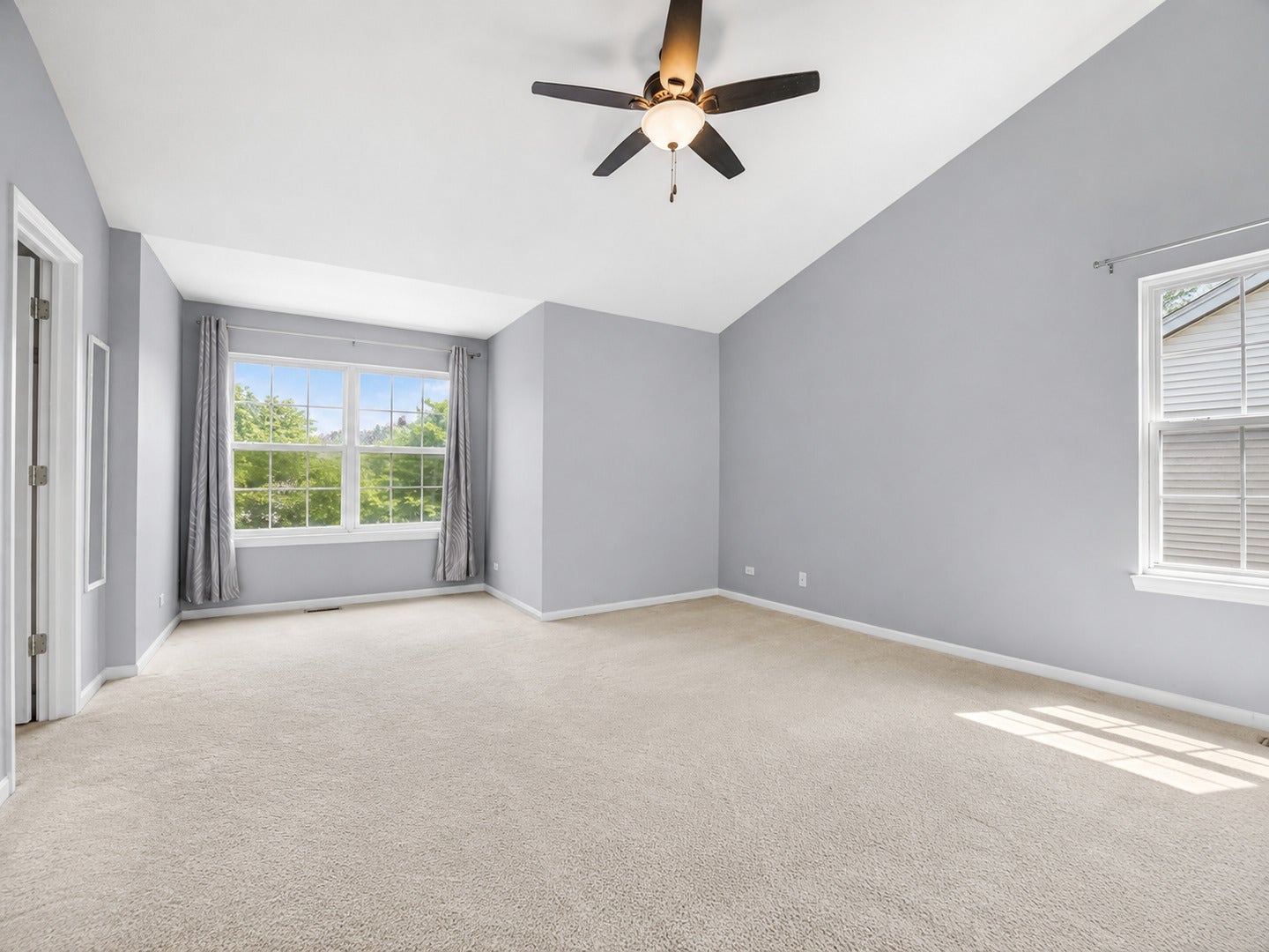 731 Sapphire Drive, Bolingbrook, IL 60490 731 Sapphire Drive, Bolingbrook, IL 60490