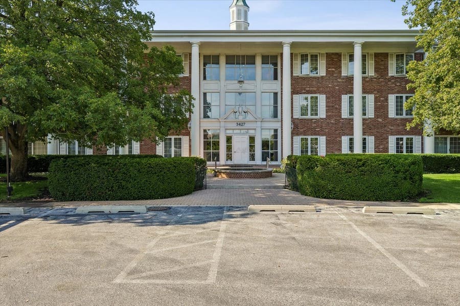 Property photo for 3427 Vollmer Road, #303, Flossmoor, IL
