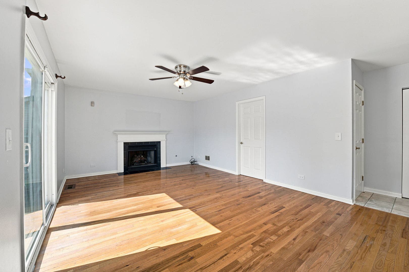 270 Janes Avenue, Bolingbrook, IL 60440 270 Janes Avenue, Bolingbrook, IL 60440