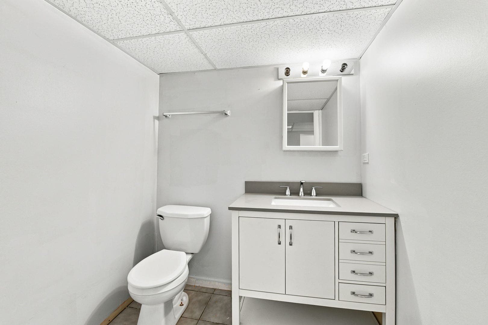 270 Janes Avenue, Bolingbrook, IL 60440 270 Janes Avenue, Bolingbrook, IL 60440