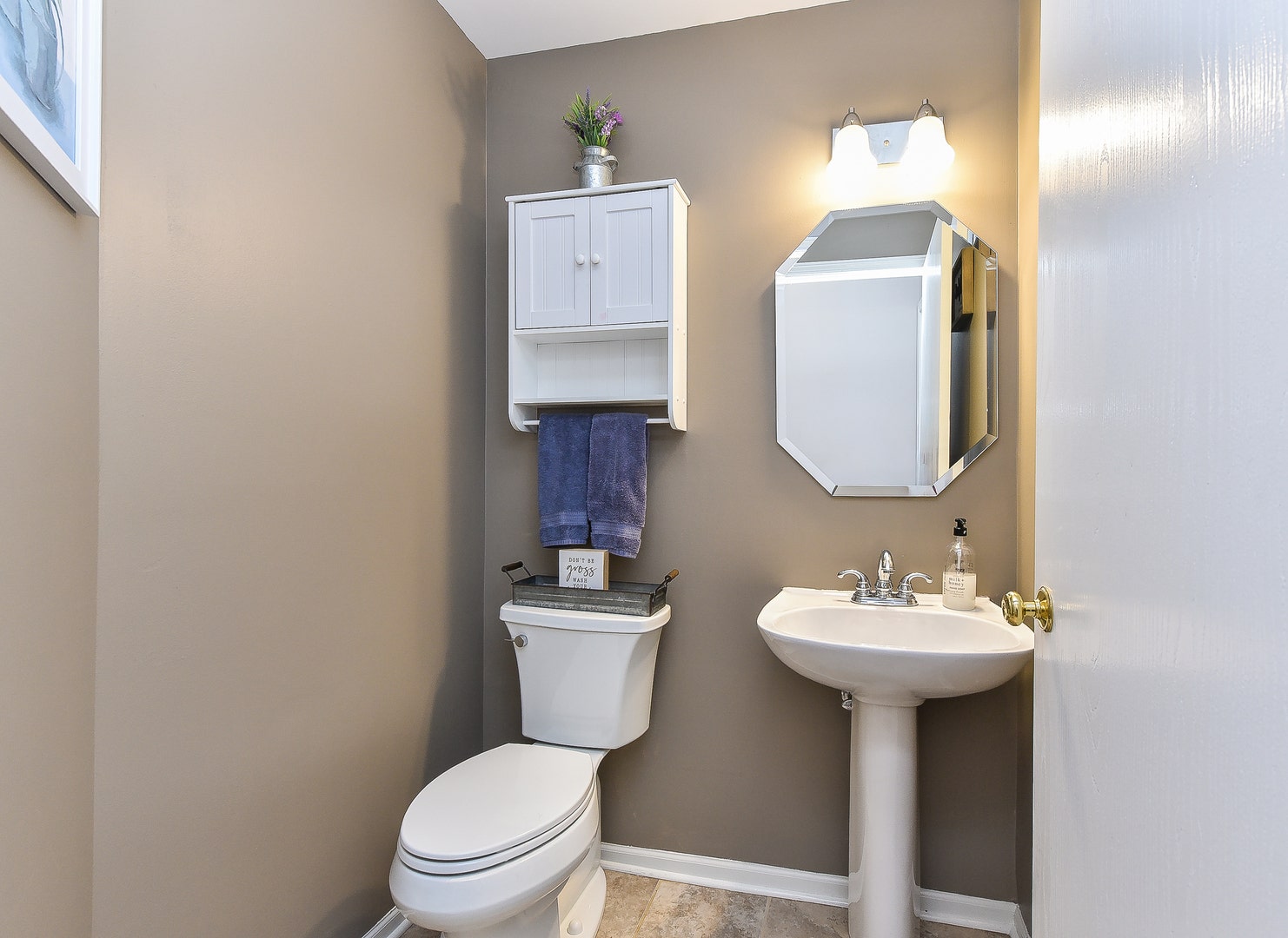2077 College Green Drive, #2077, Elgin, IL 60123