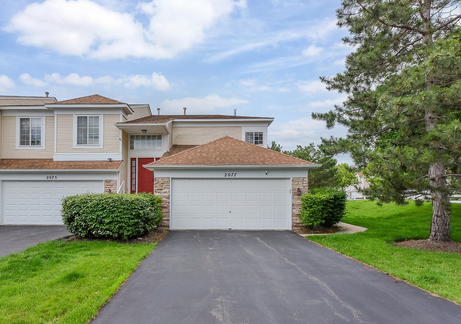 2077 College Green Drive, #2077, Elgin, IL 60123