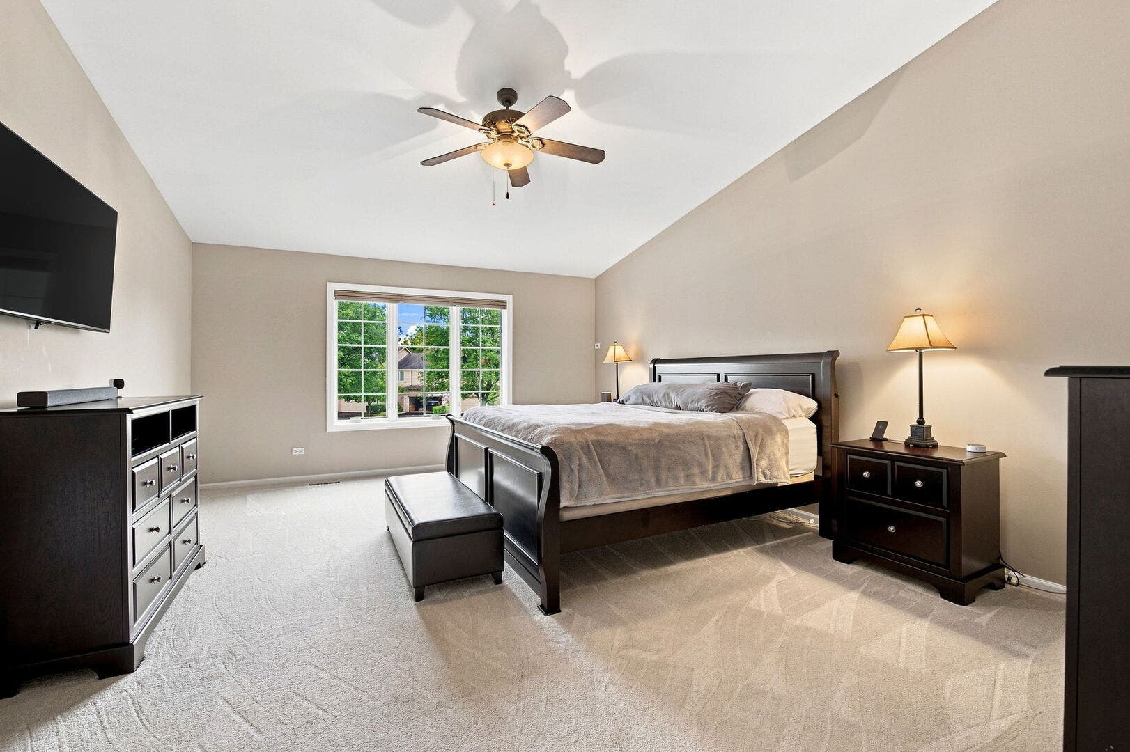 150 Santa Fe Lane, Willow Springs, IL 60480 150 Santa Fe Lane, Willow Springs, IL 60480