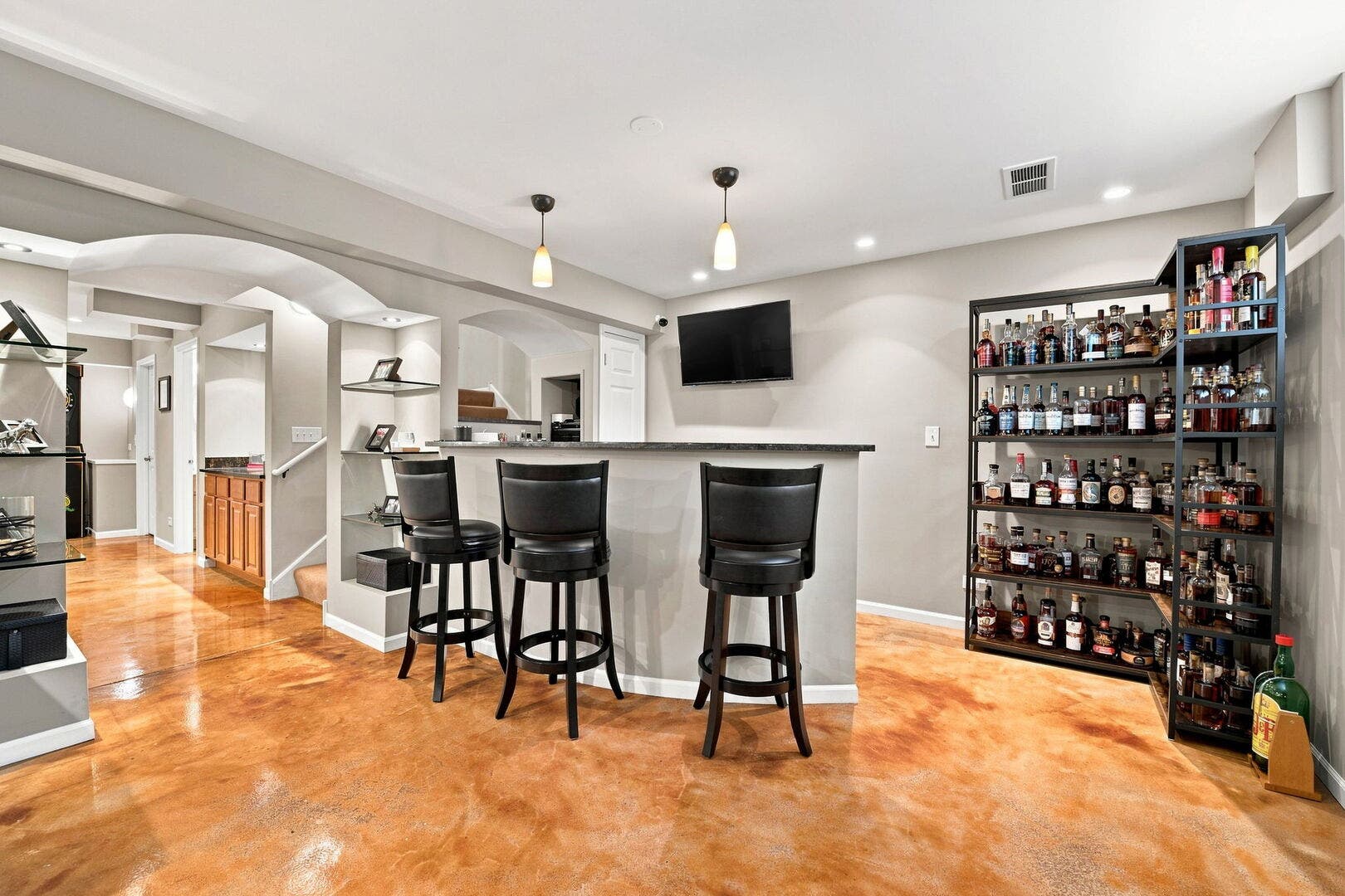 150 Santa Fe Lane, Willow Springs, IL 60480 150 Santa Fe Lane, Willow Springs, IL 60480