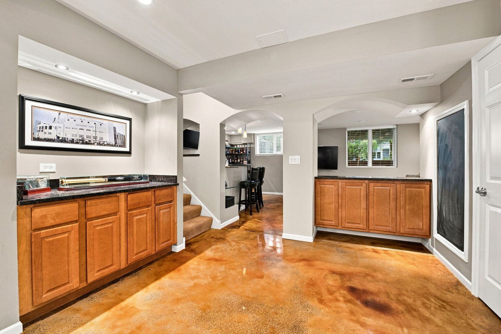150 Santa Fe Lane, Willow Springs, IL 60480 150 Santa Fe Lane, Willow Springs, IL 60480