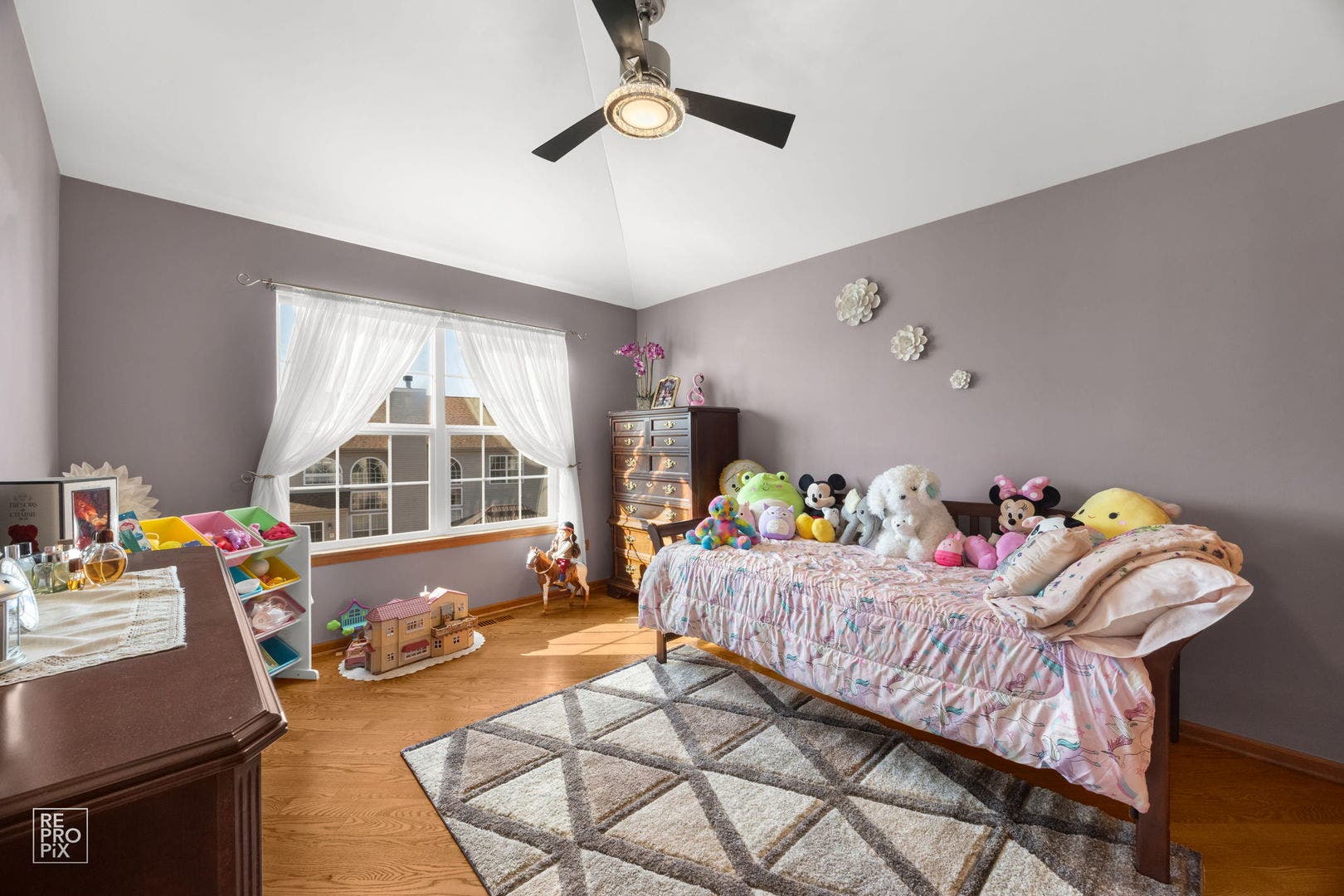 8 Fairfax Court, Bolingbrook, IL 60490 8 Fairfax Court, Bolingbrook, IL 60490