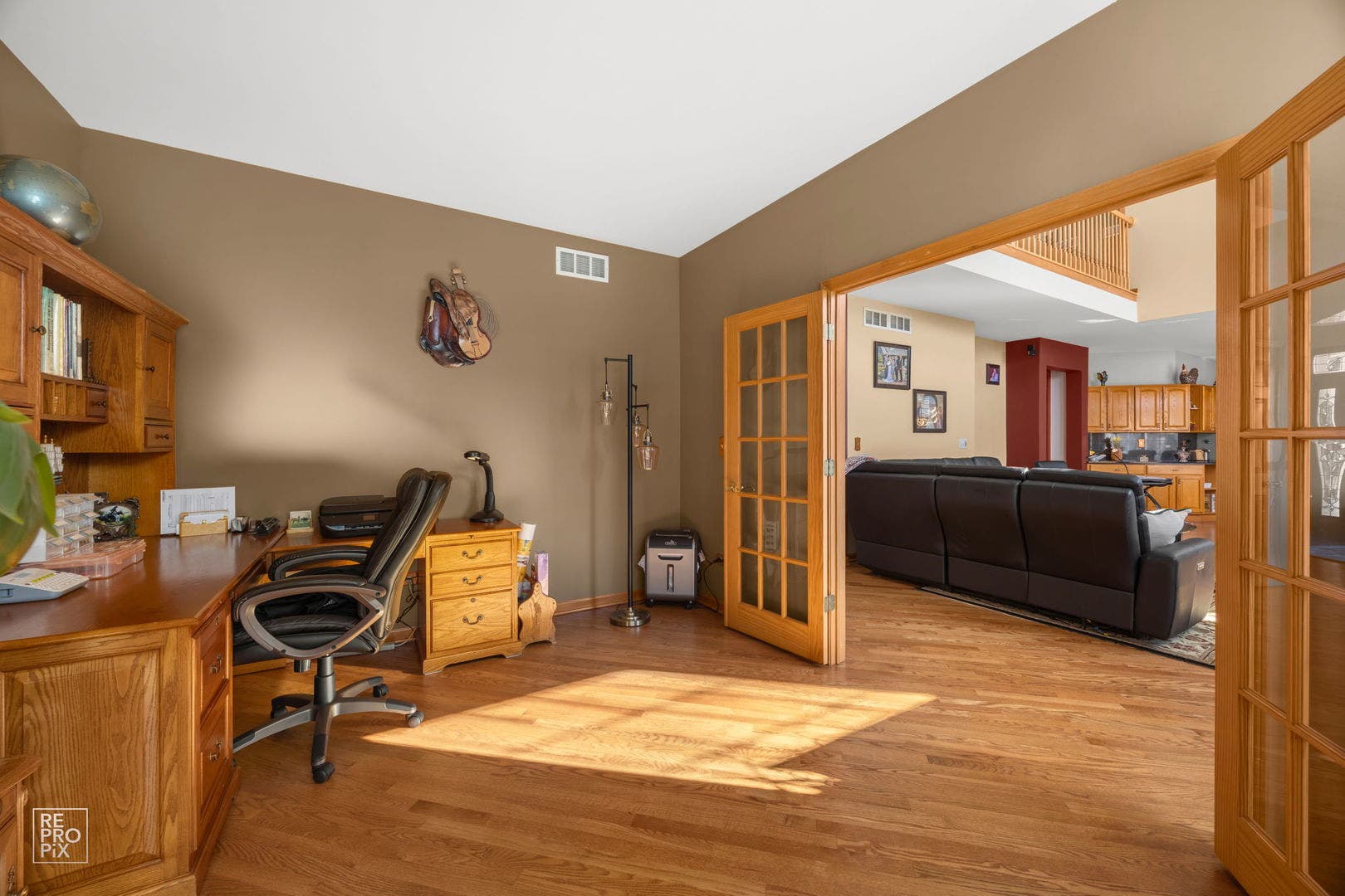 8 Fairfax Court, Bolingbrook, IL 60490 8 Fairfax Court, Bolingbrook, IL 60490