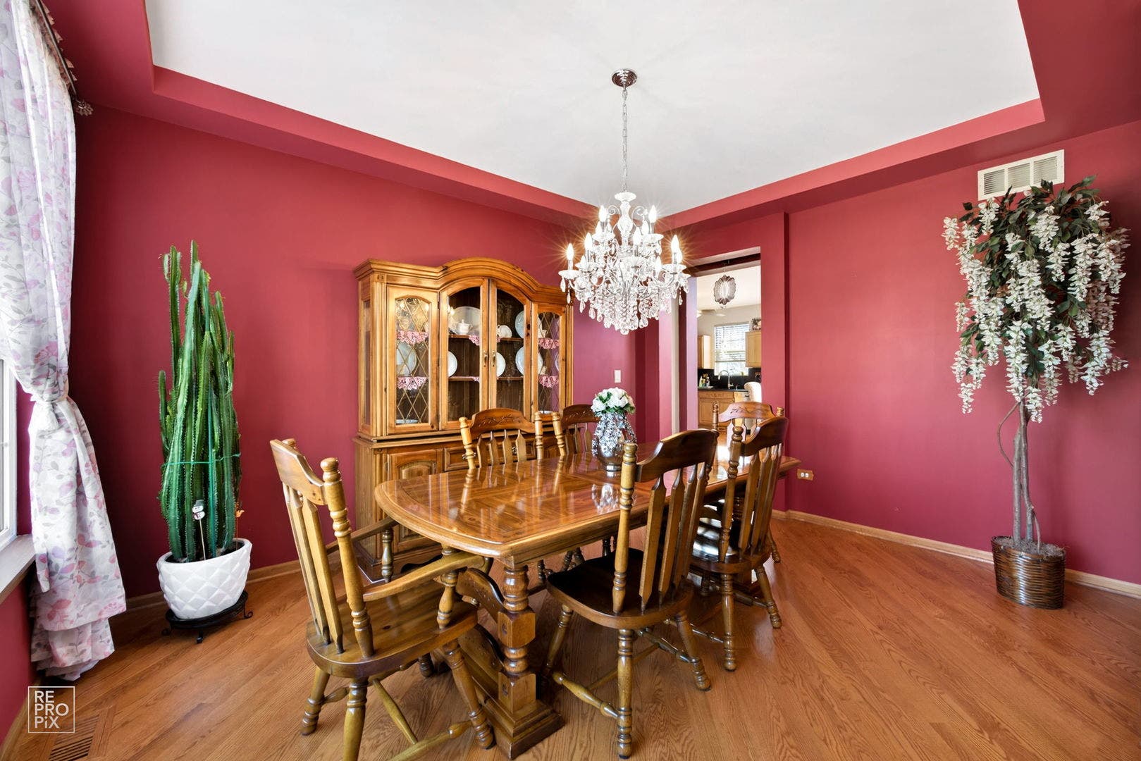 8 Fairfax Court, Bolingbrook, IL 60490 8 Fairfax Court, Bolingbrook, IL 60490