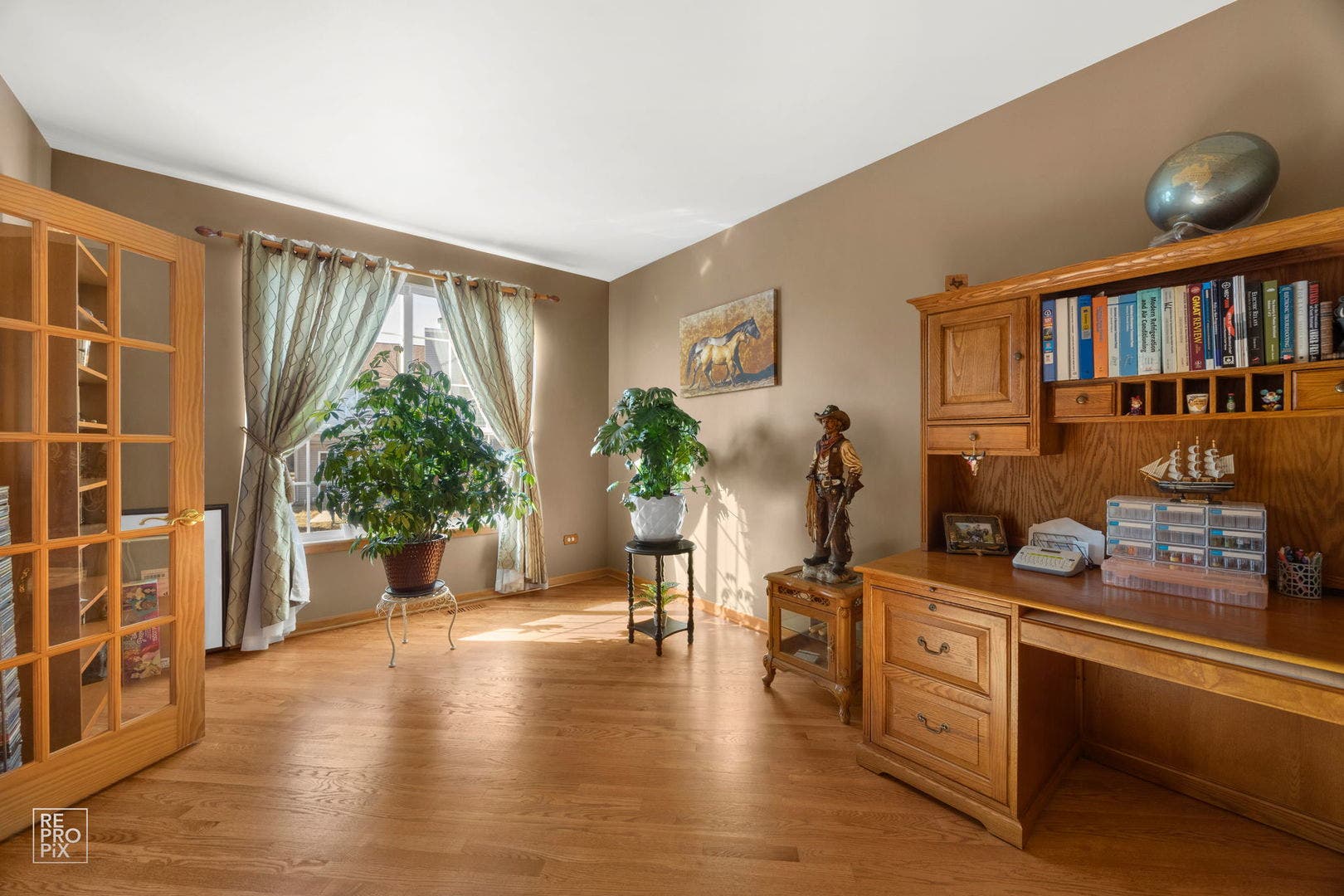 8 Fairfax Court, Bolingbrook, IL 60490 8 Fairfax Court, Bolingbrook, IL 60490