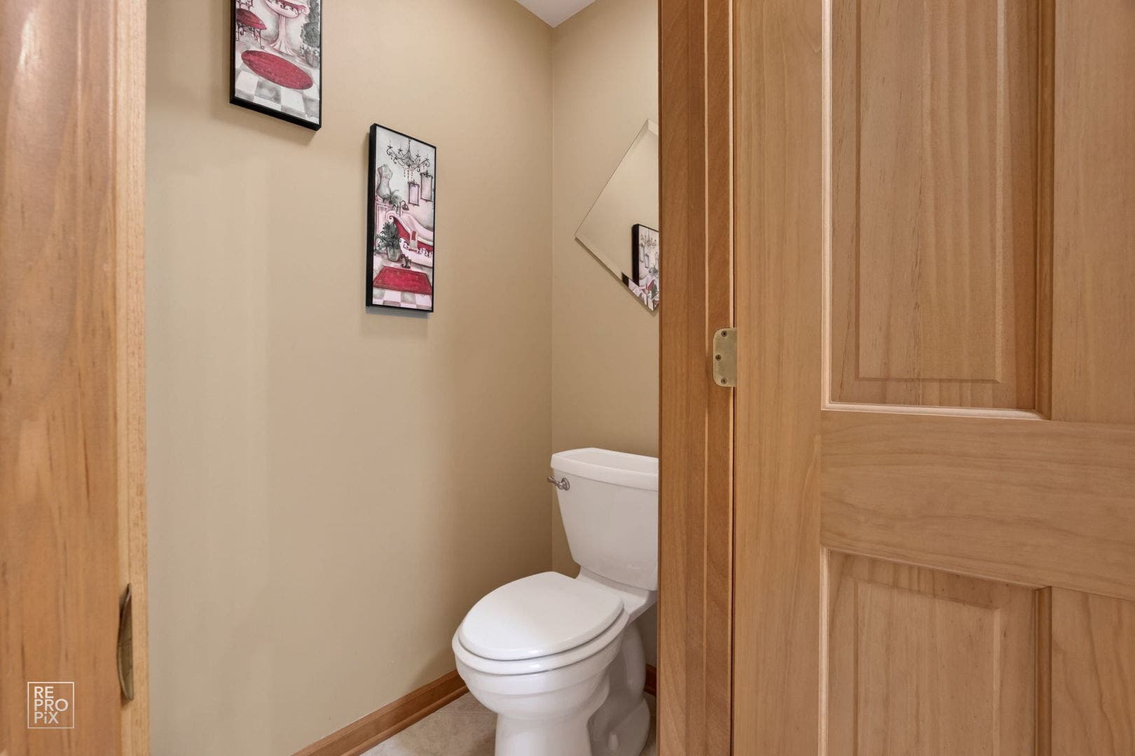 8 Fairfax Court, Bolingbrook, IL 60490 8 Fairfax Court, Bolingbrook, IL 60490
