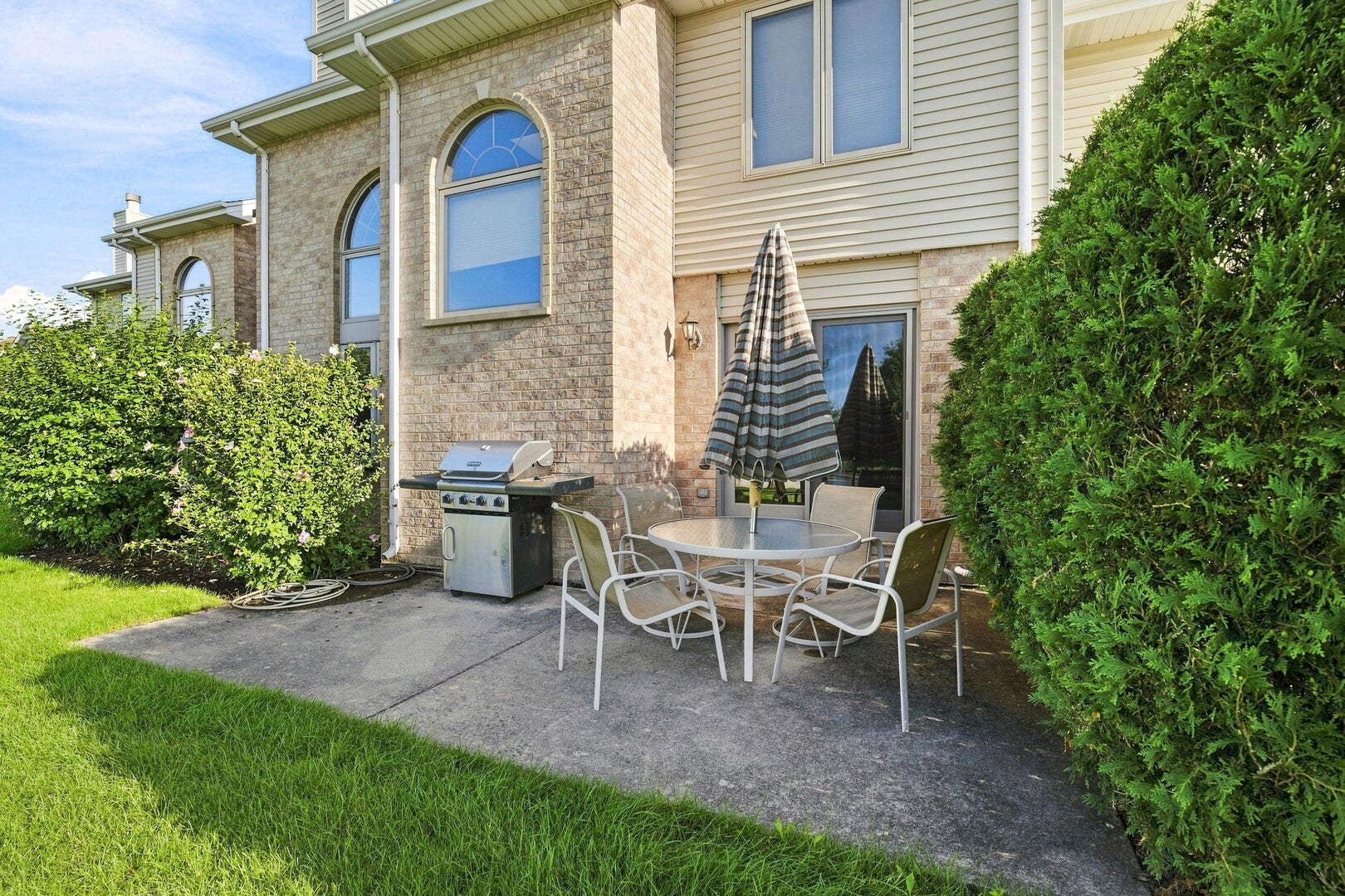 150 Harper Lane, Lemont, IL 60439 150 Harper Lane, Lemont, IL 60439