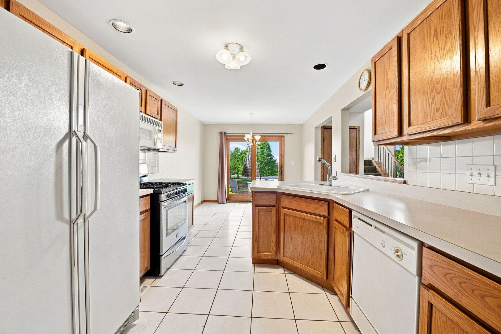 150 Harper Lane, Lemont, IL 60439 150 Harper Lane, Lemont, IL 60439