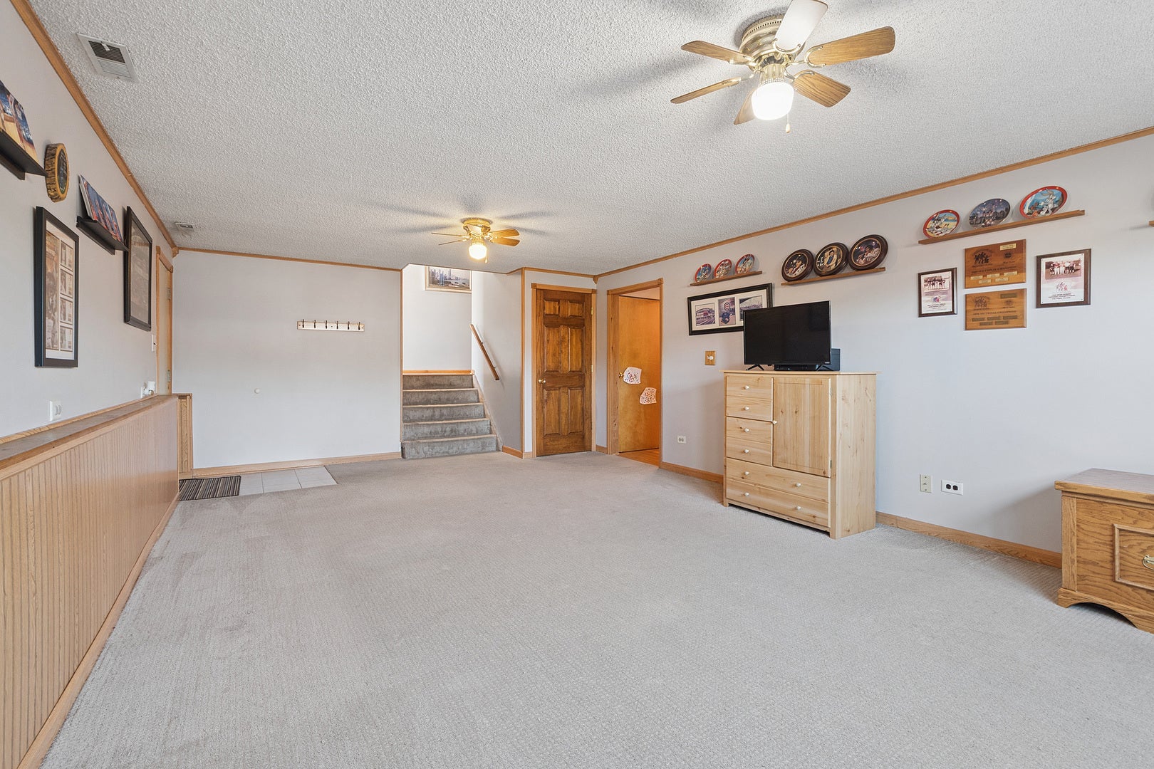 16967 82nd Avenue, Tinley Park, IL 60477 16967 82nd Avenue, Tinley Park, IL 60477