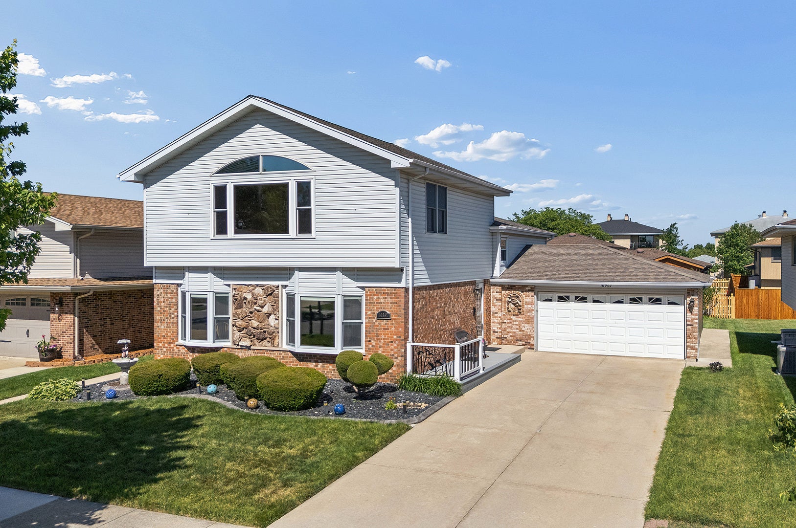 16967 82nd Avenue, Tinley Park, IL 60477 16967 82nd Avenue, Tinley Park, IL 60477