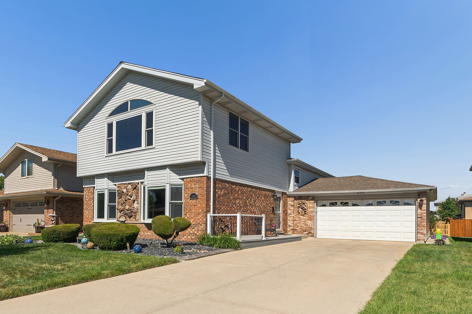 16967 82nd Avenue, Tinley Park, IL 60477 16967 82nd Avenue, Tinley Park, IL 60477