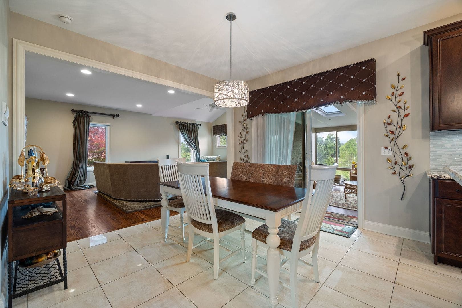 12775 TULLAMORE Lane, Lemont, IL 60439 12775 TULLAMORE Lane, Lemont, IL 60439