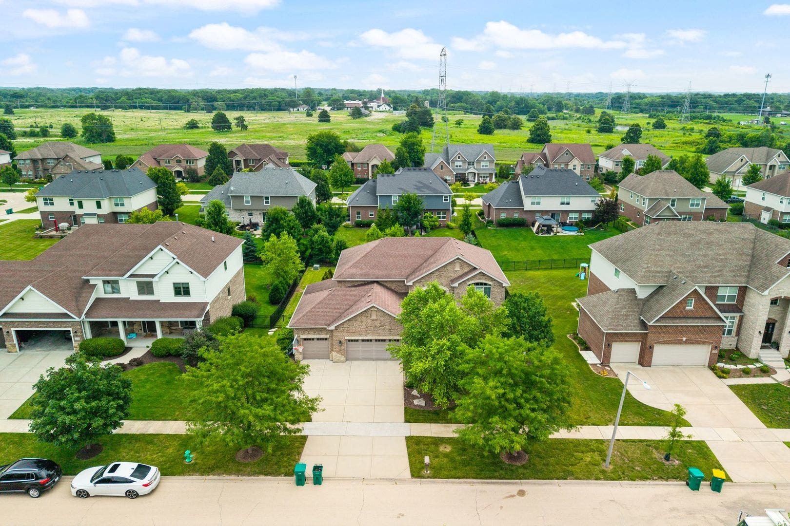12775 TULLAMORE Lane, Lemont, IL 60439 12775 TULLAMORE Lane, Lemont, IL 60439