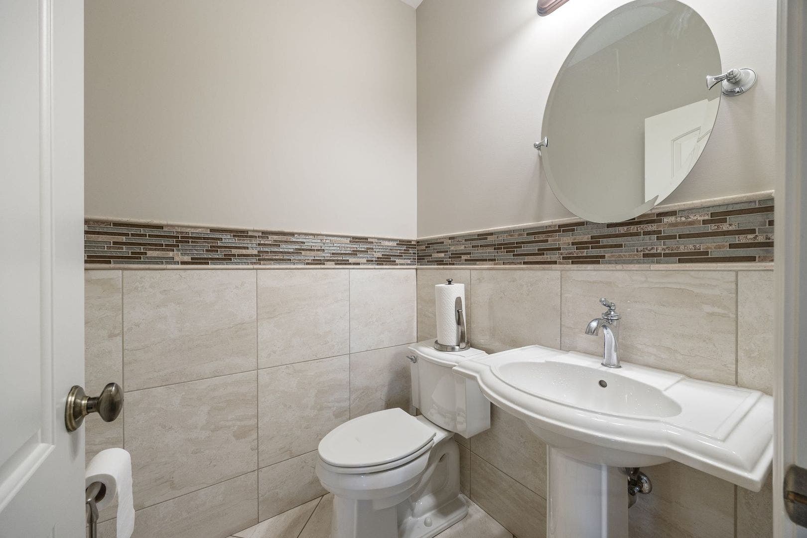 12775 TULLAMORE Lane, Lemont, IL 60439 12775 TULLAMORE Lane, Lemont, IL 60439