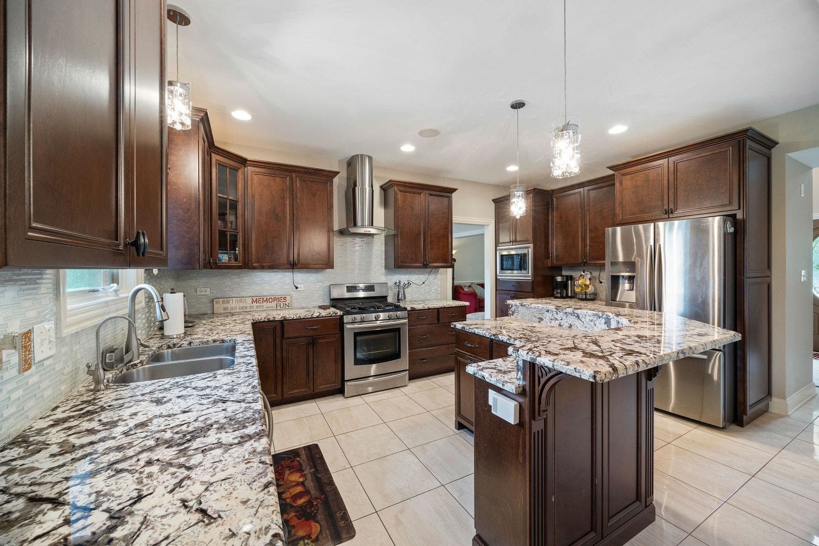 12775 TULLAMORE Lane, Lemont, IL 60439 12775 TULLAMORE Lane, Lemont, IL 60439