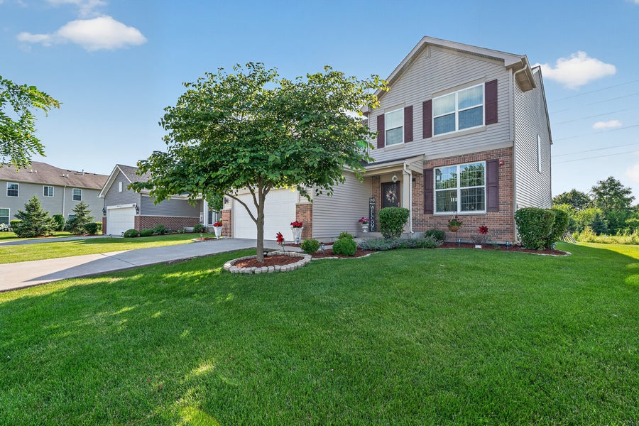 Property photo for 174 Owen Street, Matteson, IL