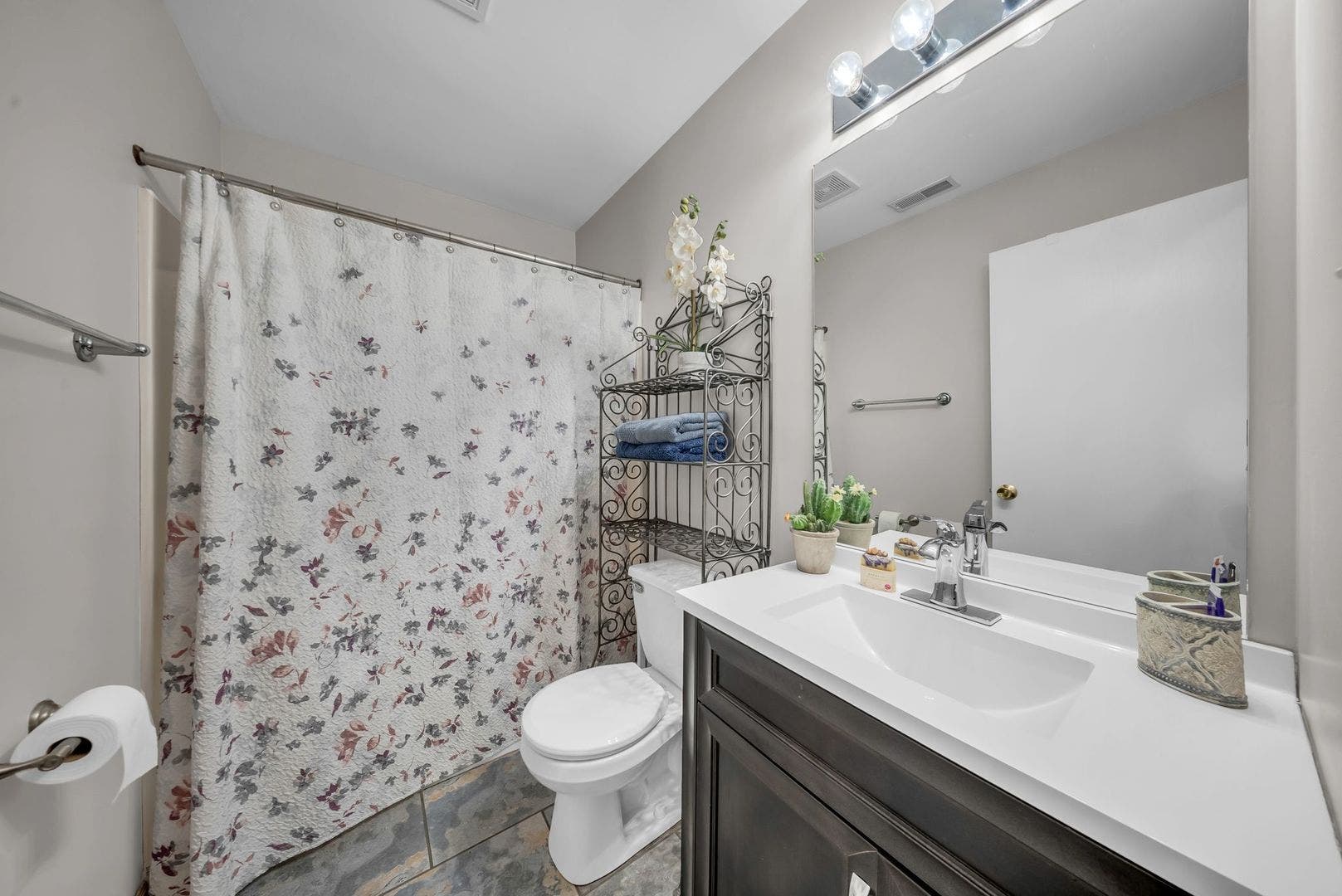 2248 Graystone Drive, #2248, Joliet, IL 60431 2248 Graystone Drive, #2248, Joliet, IL 60431