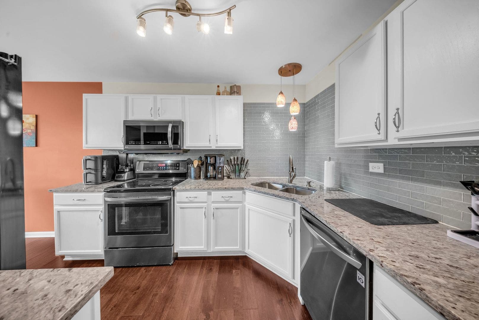 2248 Graystone Drive, #2248, Joliet, IL 60431 2248 Graystone Drive, #2248, Joliet, IL 60431