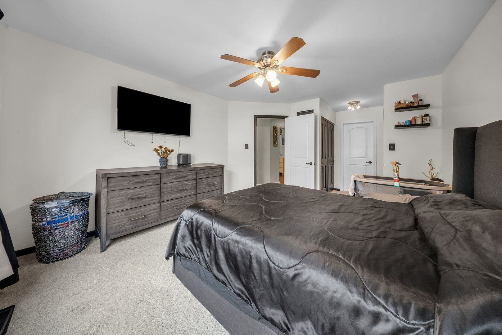2248 Graystone Drive, #2248, Joliet, IL 60431 2248 Graystone Drive, #2248, Joliet, IL 60431