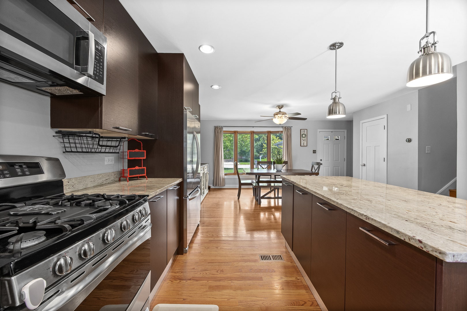 10S520 Havens Drive, Downers Grove, IL 60516