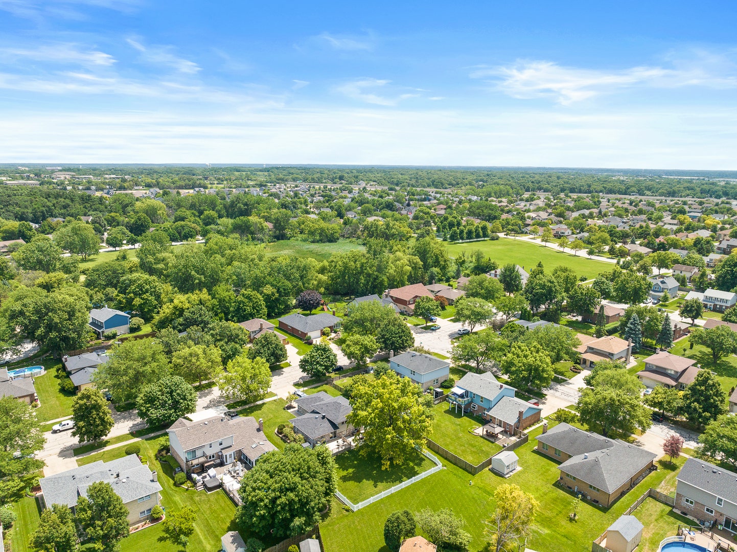 10S520 Havens Drive, Downers Grove, IL 60516