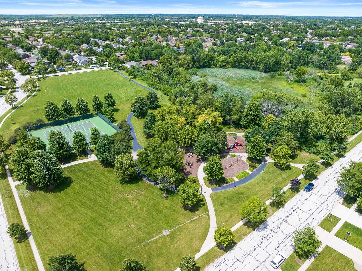 10S520 Havens Drive, Downers Grove, IL 60516