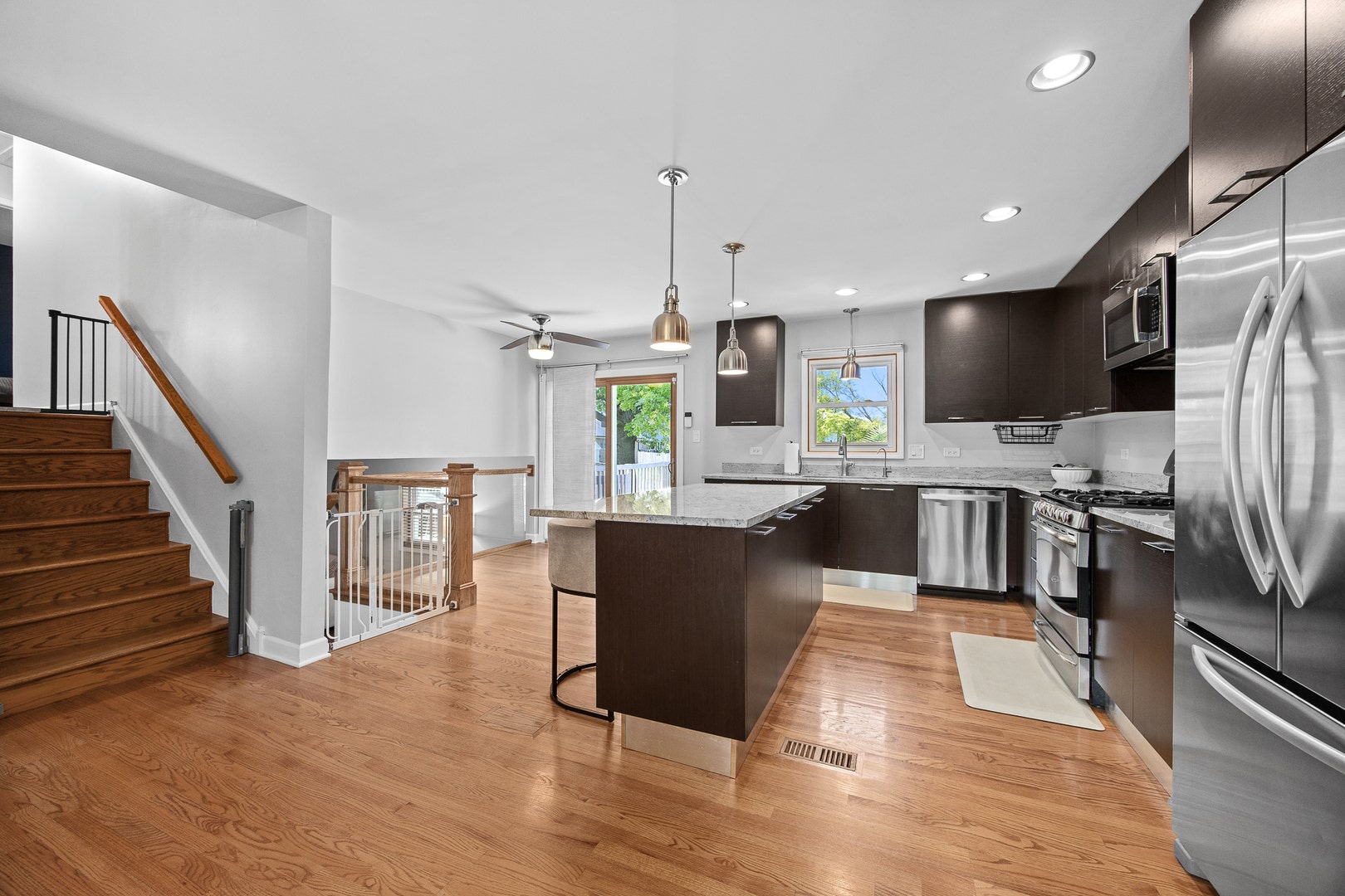 10S520 Havens Drive, Downers Grove, IL 60516