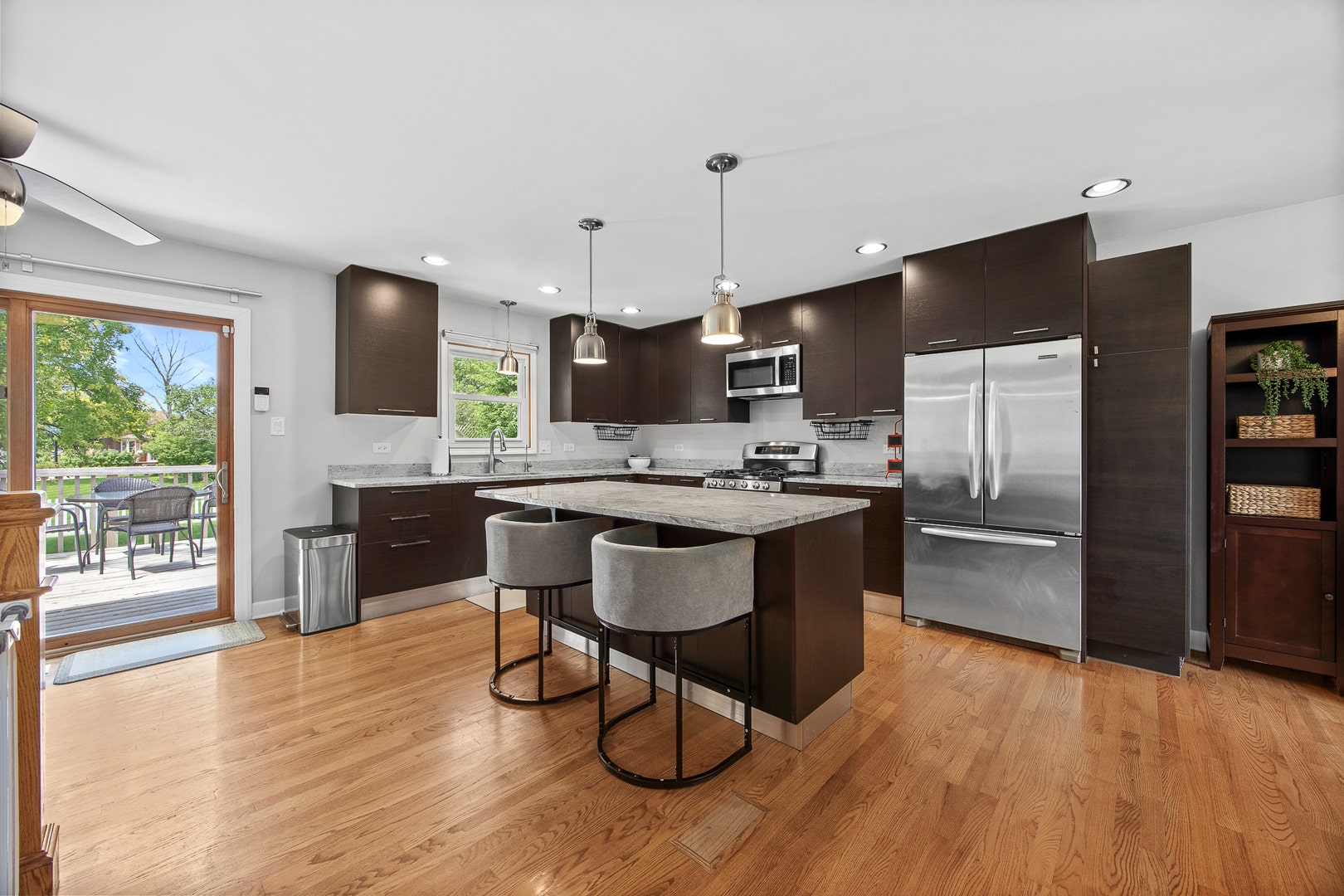 10S520 Havens Drive, Downers Grove, IL 60516