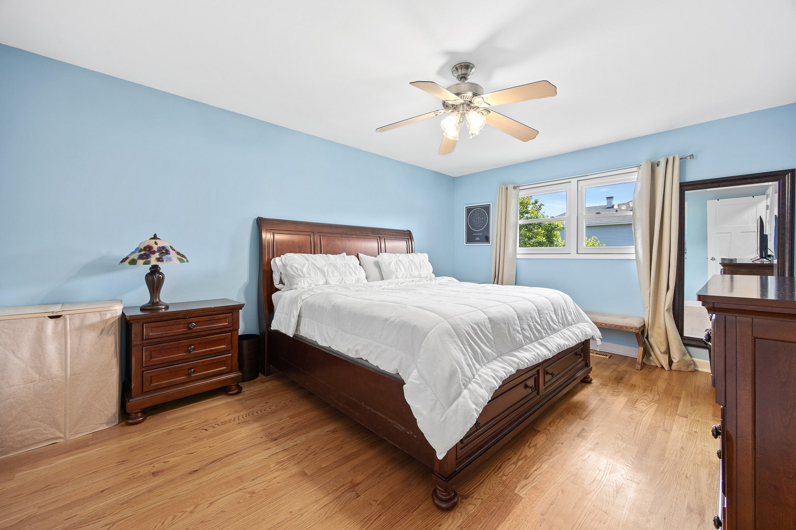 10S520 Havens Drive, Downers Grove, IL 60516