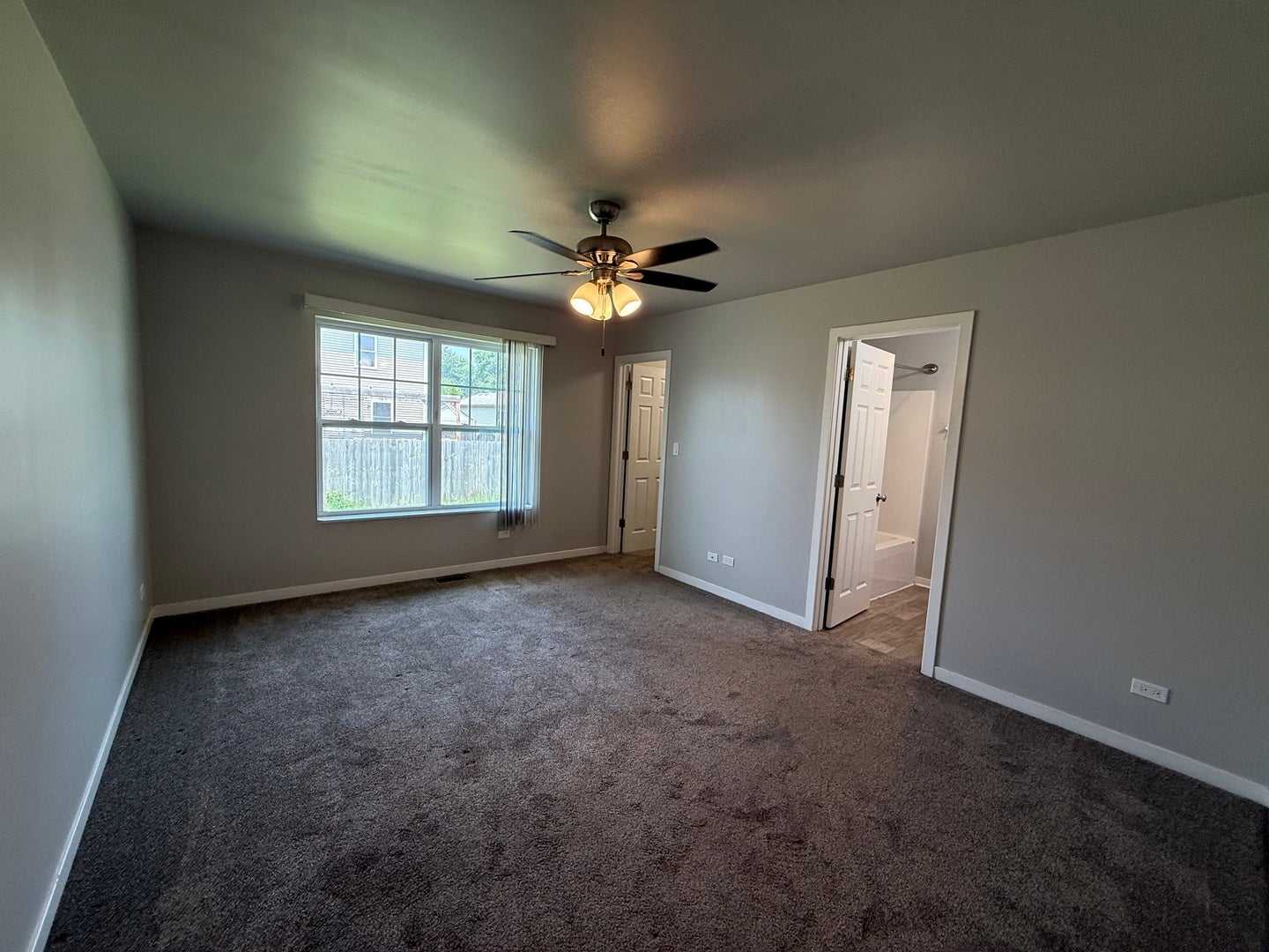 940 W Bergera Road, Braidwood, IL 60408 940 W Bergera Road, Braidwood, IL 60408