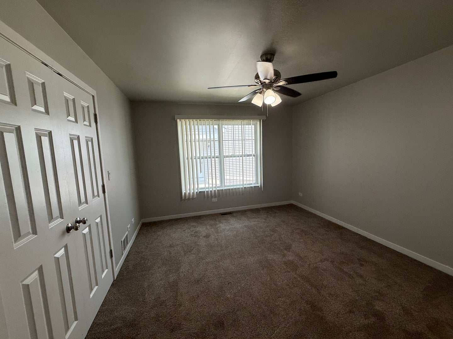 940 W Bergera Road, Braidwood, IL 60408 940 W Bergera Road, Braidwood, IL 60408