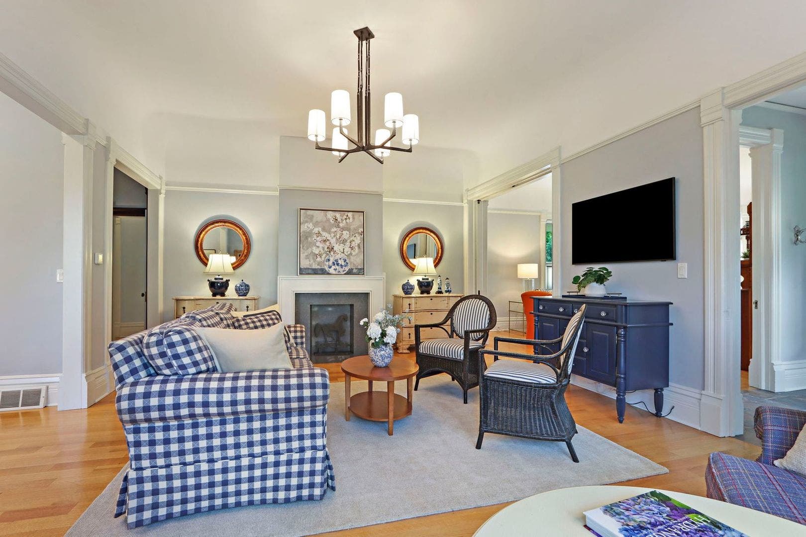 920 Geneva Street, Lake Geneva, WI 53147 920 Geneva Street, Lake Geneva, WI 53147