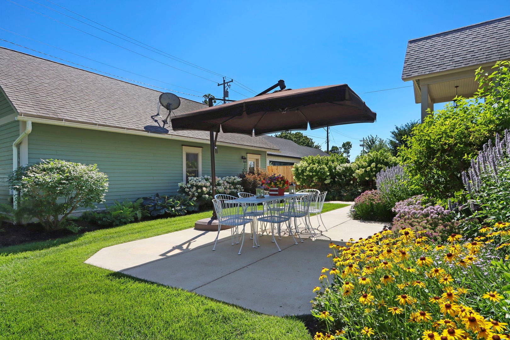 920 Geneva Street, Lake Geneva, WI 53147 920 Geneva Street, Lake Geneva, WI 53147