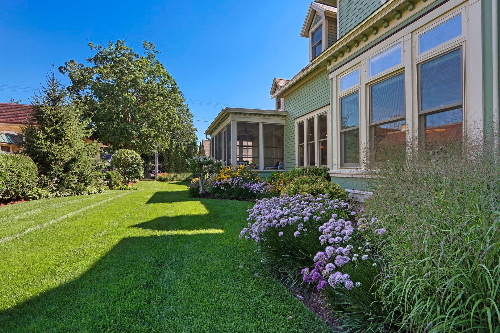 920 Geneva Street, Lake Geneva, WI 53147 920 Geneva Street, Lake Geneva, WI 53147
