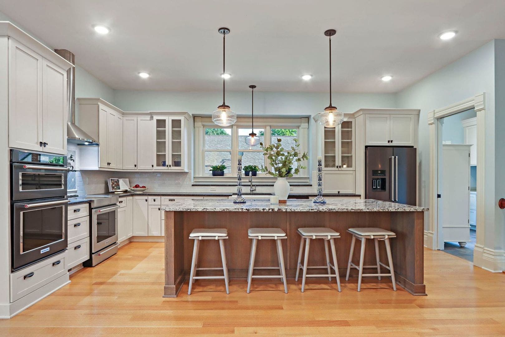 920 Geneva Street, Lake Geneva, WI 53147 920 Geneva Street, Lake Geneva, WI 53147