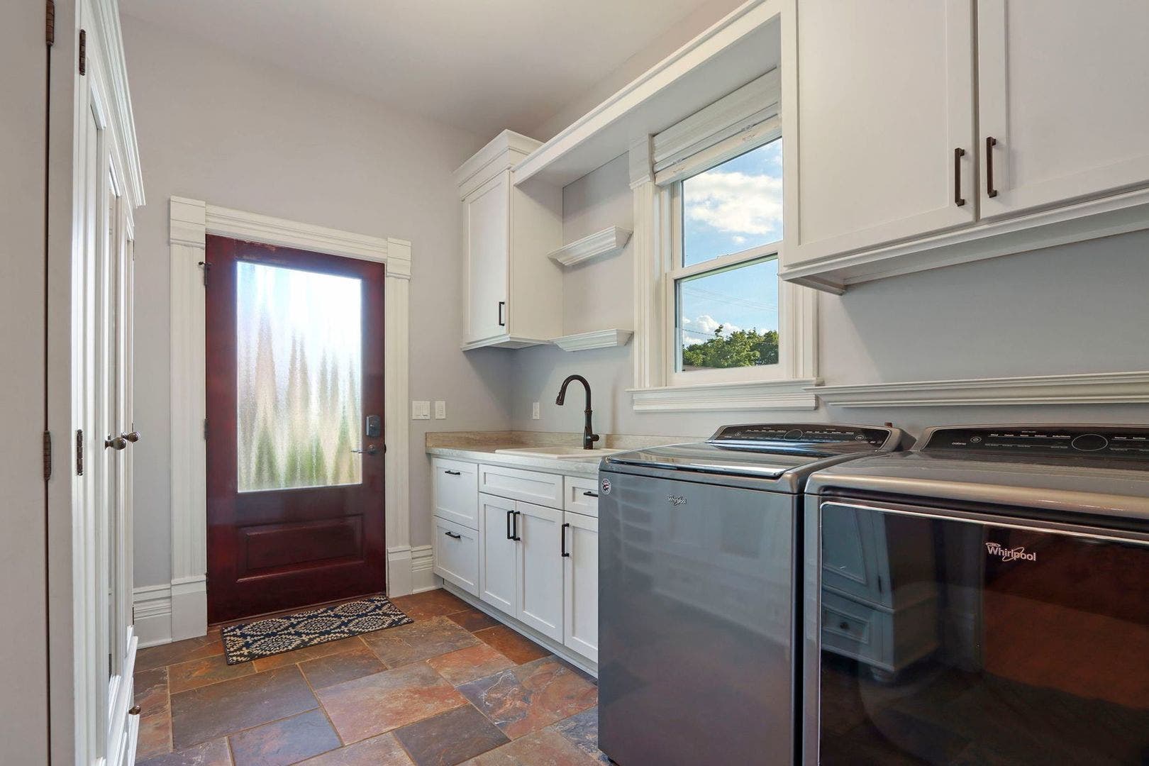 920 Geneva Street, Lake Geneva, WI 53147 920 Geneva Street, Lake Geneva, WI 53147