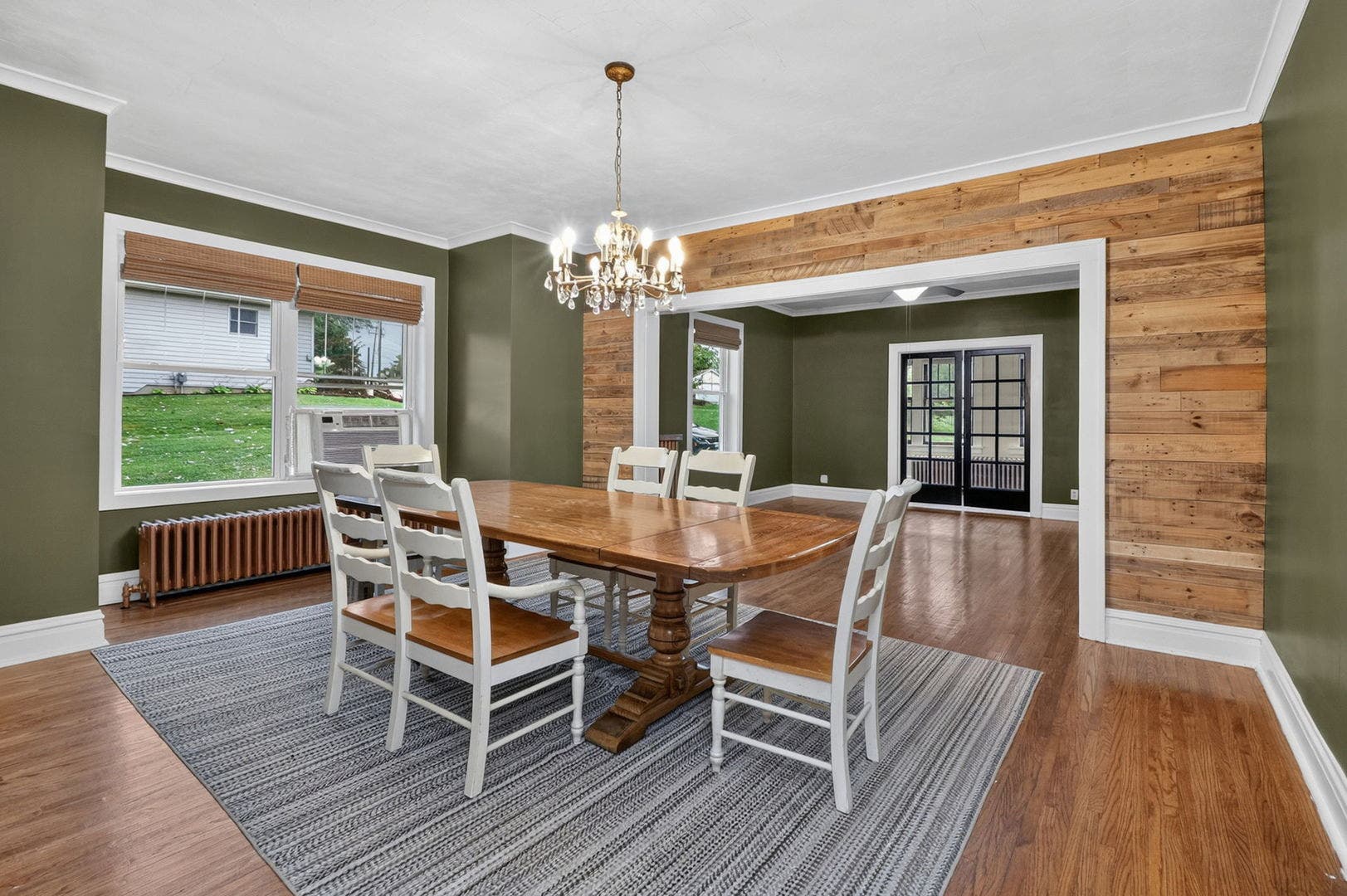 427 Grant Street, Lemont, IL 60439