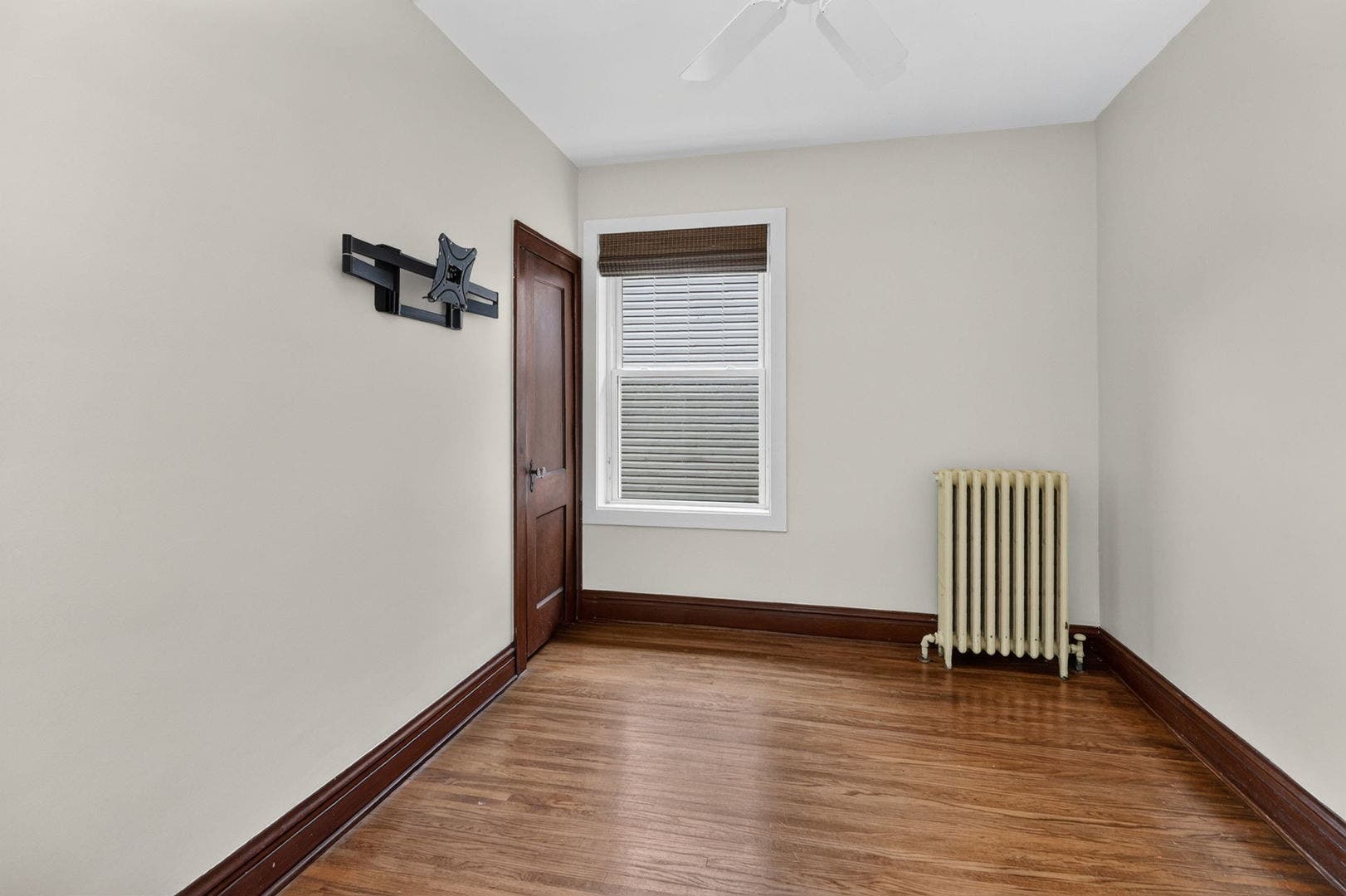 427 Grant Street, Lemont, IL 60439
