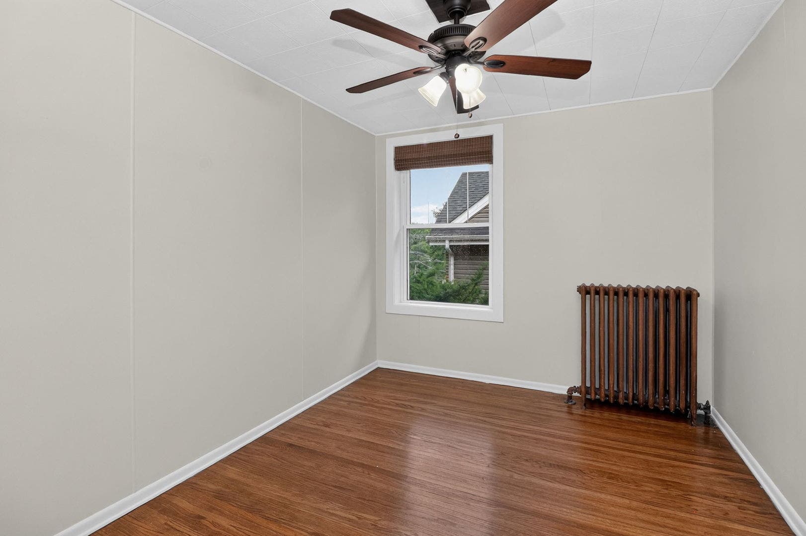 427 Grant Street, Lemont, IL 60439