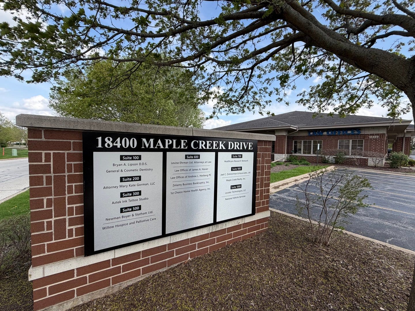 18400 Maple Creek Drive, Tinley Park, IL 60477 18400 Maple Creek Drive, Tinley Park, IL 60477