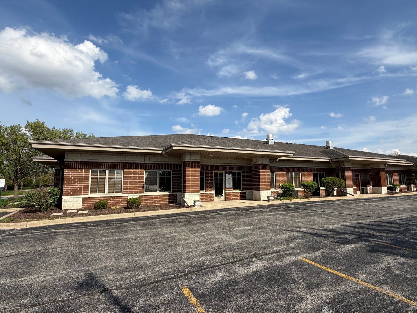 18400 Maple Creek Drive, Tinley Park, IL 60477 18400 Maple Creek Drive, Tinley Park, IL 60477