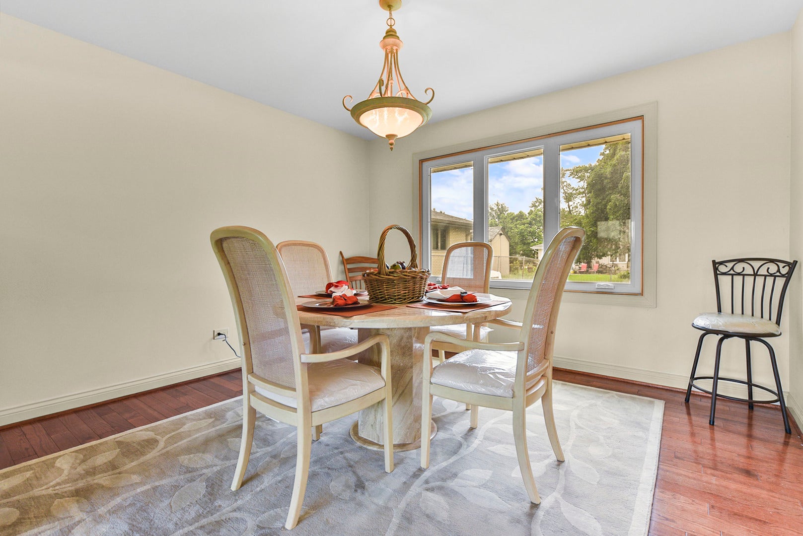 7561 Ponderosa Court, Orland Park, IL 60462 7561 Ponderosa Court, Orland Park, IL 60462