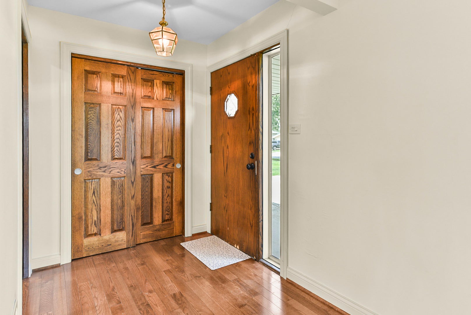 7561 Ponderosa Court, Orland Park, IL 60462 7561 Ponderosa Court, Orland Park, IL 60462