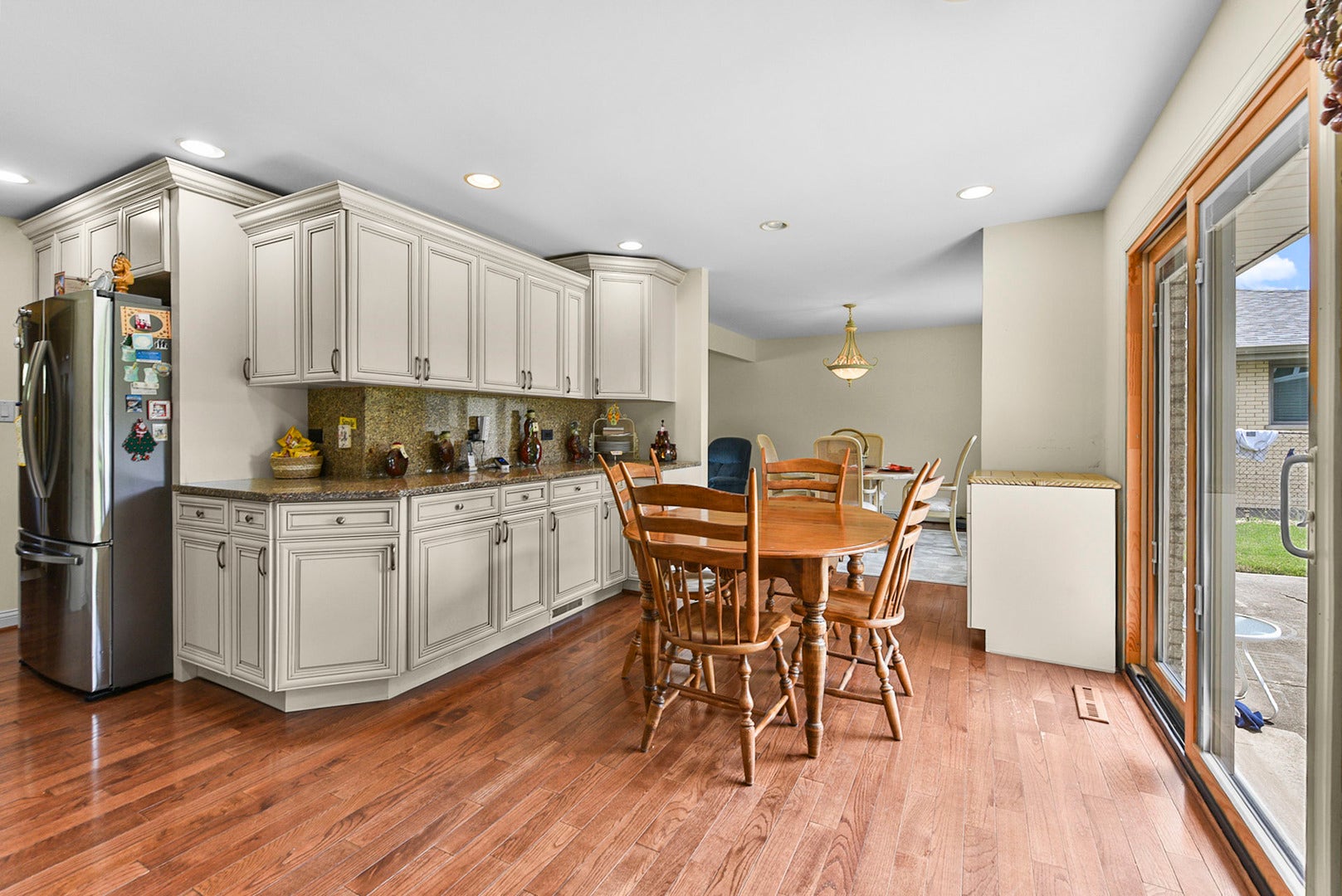 7561 Ponderosa Court, Orland Park, IL 60462 7561 Ponderosa Court, Orland Park, IL 60462